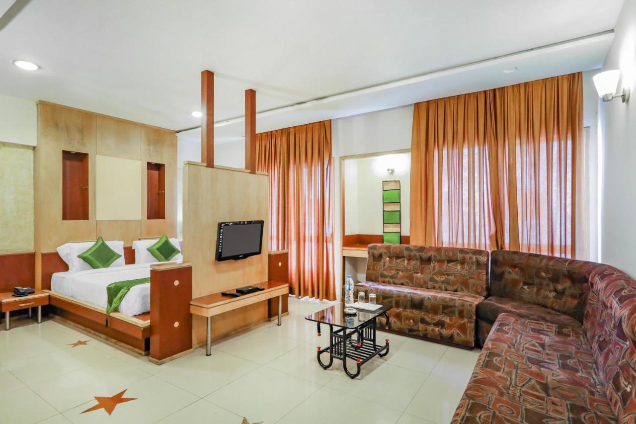 Hotel Treebo Trend Paradise, Indore Exterior foto
